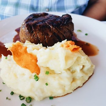 Chart House - 7 oz filet mignon with a side of mashed potatoes - Seafood Near Me - Weehawken, New Jersey