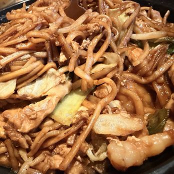 Chopsticks Charm - Shrimp stir fry noodles with chicken - Noodles Near Me - Edison, New Jersey Chopsticks Charm - Shrimp stir fry noodles with chicken - Noodles Near Me - Edison, New Jersey