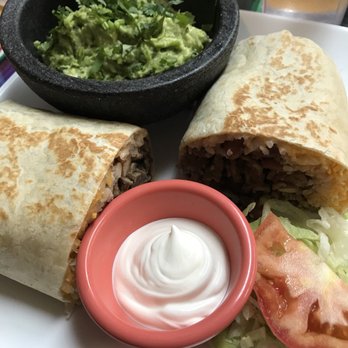 Hacienda Volcan - Steak burrito with a side of guacamole - Mexican Near Me - Scranton, Pennsylvania