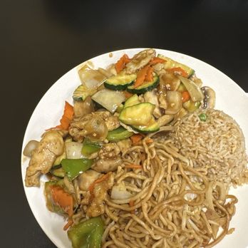 Good Eats Chinese Food - Dinner - Chinese Near Me - Fresno, California