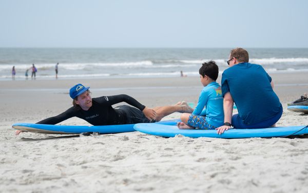 Isla Surf School by null