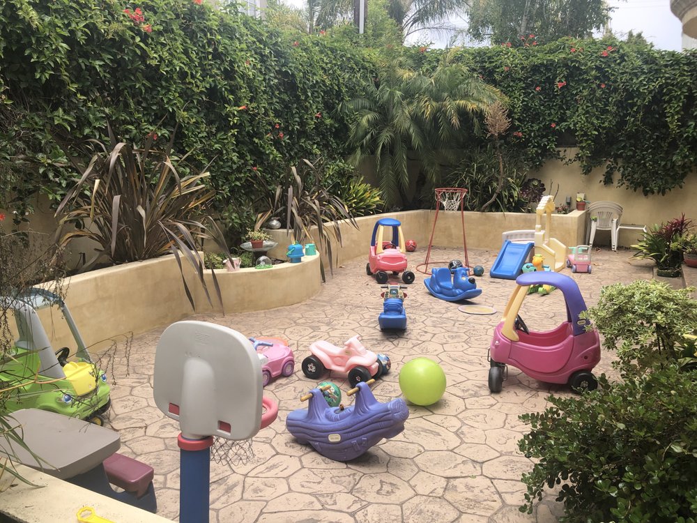 Kids Korner - childcare center in Manhattan Beach, CA