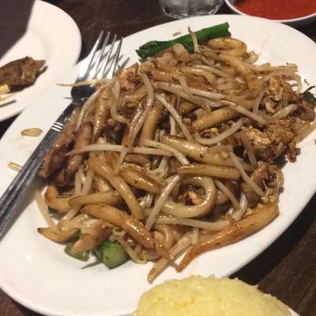 New Belacan Restaurant - Pearl noodles. Not good, dry and stale tasting. Had no flavor. - Malaysian Near Me - Brooklyn, New York New Belacan Restaurant - Pearl noodles. Not good, dry and stale tasting. Had no flavor. - Malaysian Near Me - Brooklyn, New York