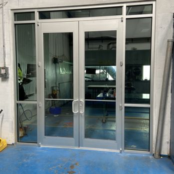 Wolfe Glass and Mirror - Glass & Mirrors Near Me Wolfe Glass and Mirror - Glass & Mirrors Near Me