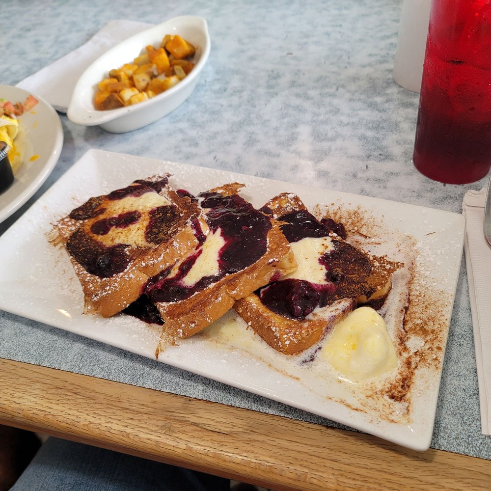 Carmen's Cafe Nicole - Lemon Ricotta French Toast - Seafood Near Me - Plymouth, Massachusetts