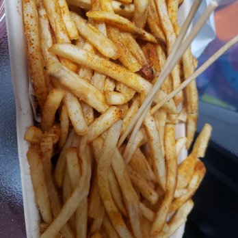 Boba Ave Express - 6$ fries.  Taste soggy and cold - Bubble Tea Near Me - Arcadia, California