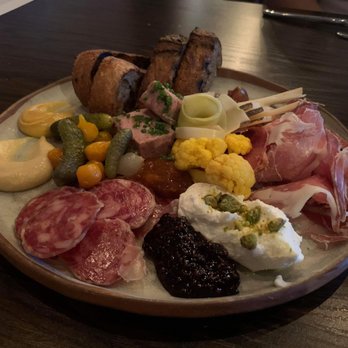 Sparrow + Wolf - The charcuterie plate, usually they have variants of the plate but the version during quarantine has everything anyway - New American Near Me - Las Vegas, Nevada Sparrow + Wolf - The charcuterie plate, usually they have variants of the plate but the version during quarantine has everything anyway - New American Near Me - Las Vegas, Nevada