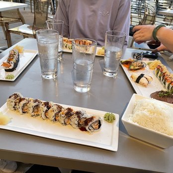 Screaming Tuna - Sushi Bars Near Me - Milwaukee, Wisconsin