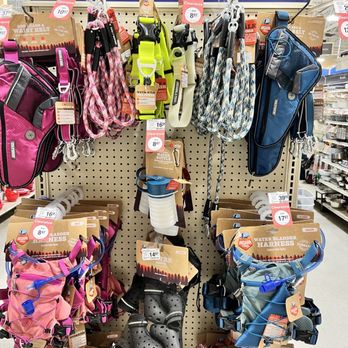 PetSmart - Clearance towards the back - Pet Stores Near Me - Stafford, Virginia