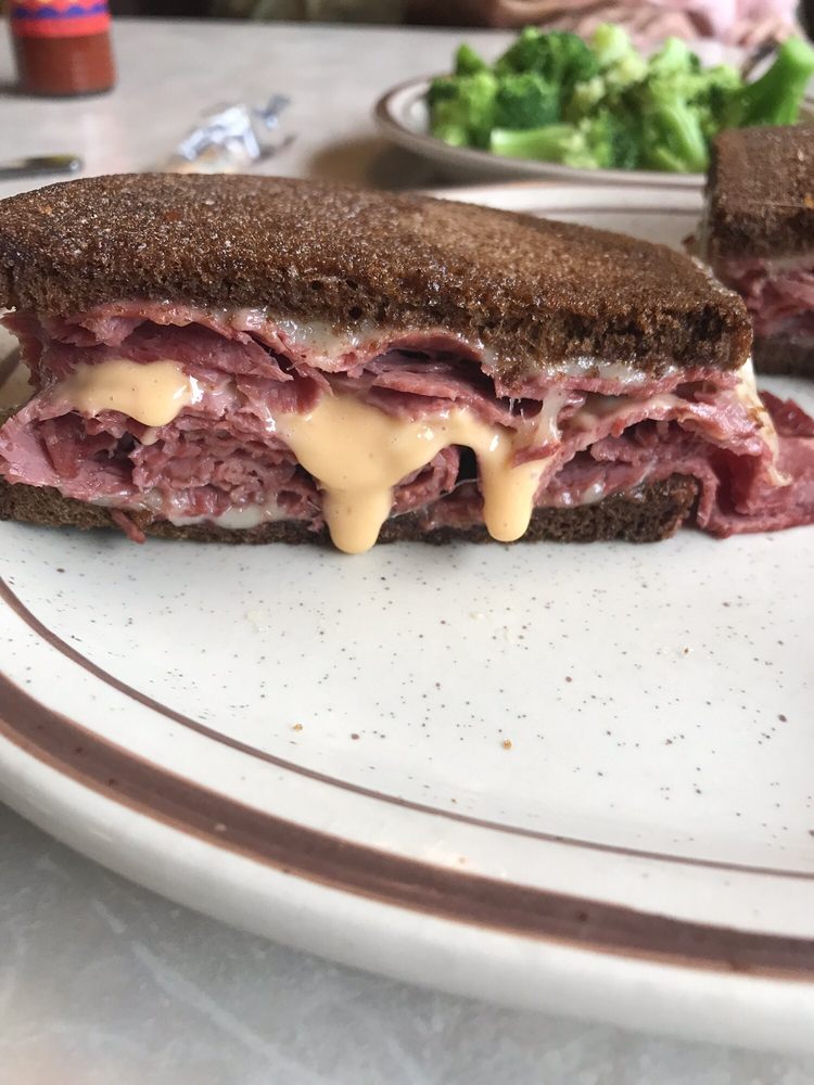 NICK’S PATIO 48 Photos & 121 Reviews 1710 N Ironwood Dr, South Bend