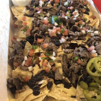 Four Corners Brewing - Carne nachos - Breweries Near Me - Dallas, Texas