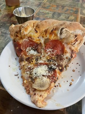 Hernando's Pizza Pub by null