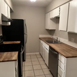 Teixeira Property Management - Fixed the cabinet that wouldn't close and cleaned even the oven which I never used