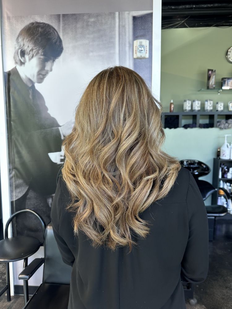 URBAN HAIRCUTS Updated September 2024 84 Photos & 96 Reviews 9703