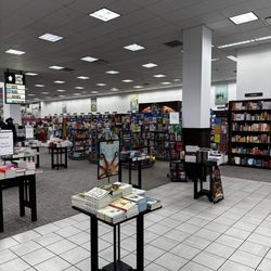 Barnes & Noble Booksellers