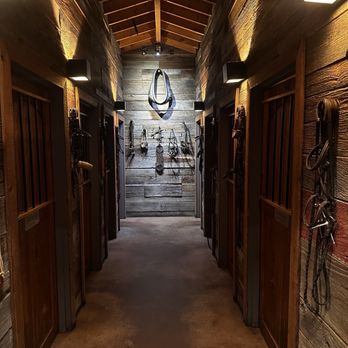 The Saddle Room - Bathroom Area - Steakhouses Near Me - Hoffman Estates, Illinois