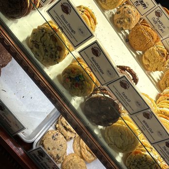 Mountain Top Cookie Shop - Big Cookies - Desserts Near Me - Breckenridge, Colorado