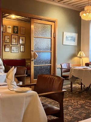 Värdshuset Lindgården | Restaurang & Hotell by null