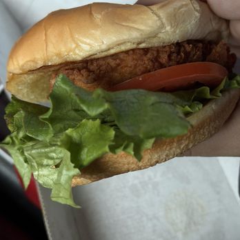 Chick-fil-A - Chick-fil-A Deluxe Sandwich - Fast Food Near Me - Azusa, California