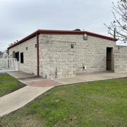 Simmang Park - Public restrooms