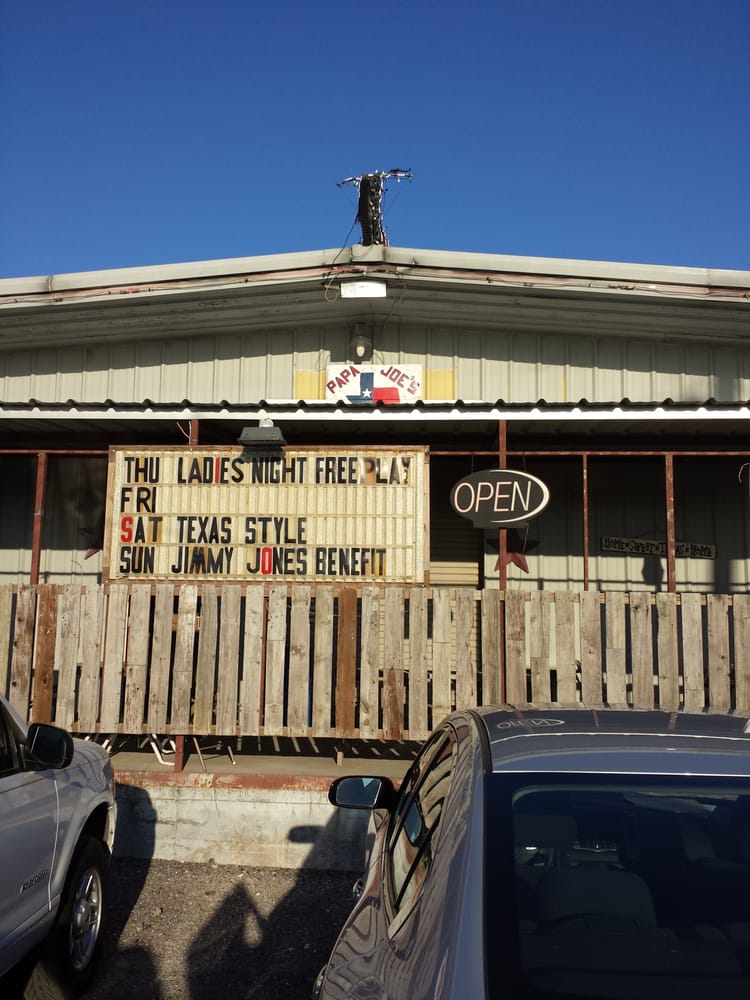Papa Joe's Texas Saloon Logo