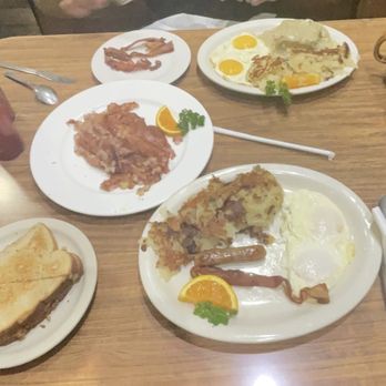 Alexandris Restaurant - Corn beef and hash, and breakfast options - Breakfast & Brunch Near Me - Wadsworth, Ohio Alexandris Restaurant - Corn beef and hash, and breakfast options - Breakfast & Brunch Near Me - Wadsworth, Ohio