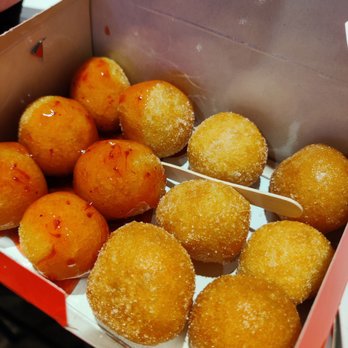 Mr. Puffs - Strawberry and Cinnamon Sugar - Desserts Near Me - North York, Ontario Mr. Puffs - Strawberry and Cinnamon Sugar - Desserts Near Me - North York, Ontario