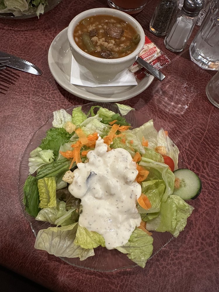 Ettlins Ranchero Supper Club Logo