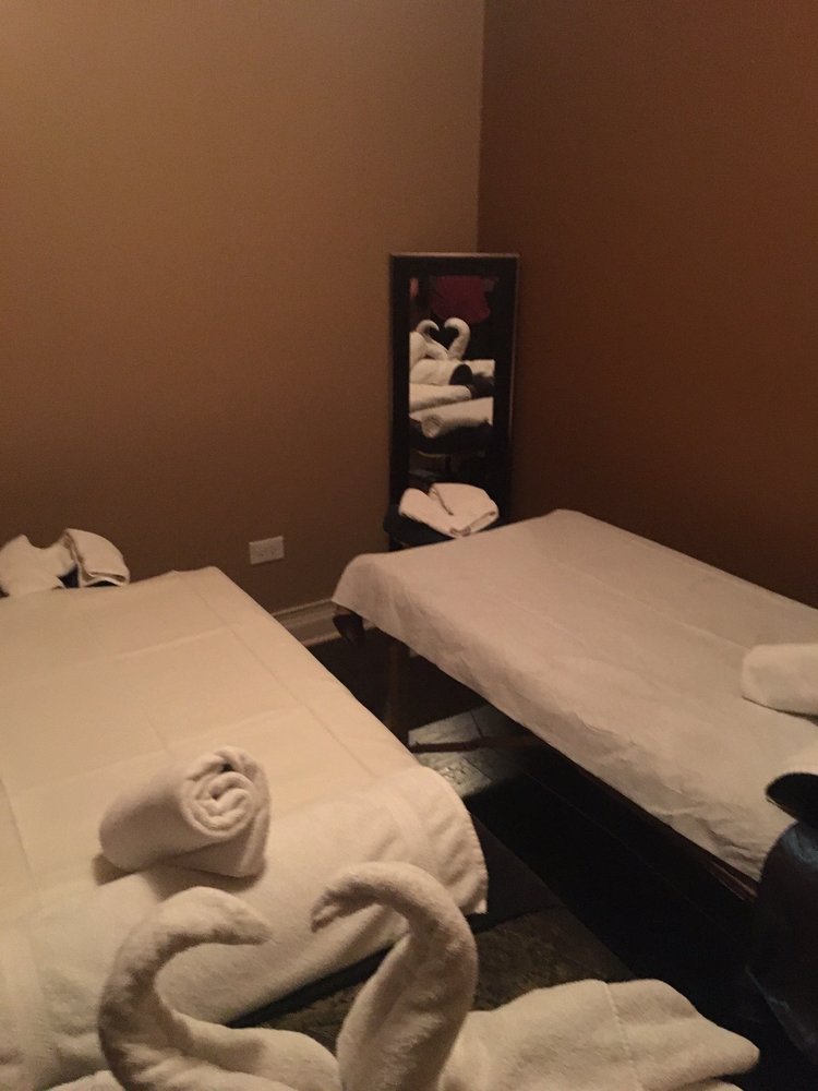 PRINCESS SPA THAI BODYWORK 12 Photos & 12 Reviews 1338 W Belmont Ave, Chicago, Illinois