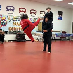 Master Hwang World Class Tae Kwon DO