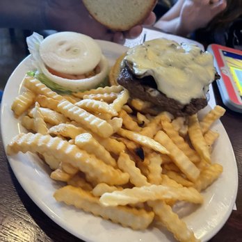 Mike & Denise's - Boring burger - Pizza Near Me - Yorkville, Illinois Mike & Denise's - Boring burger - Pizza Near Me - Yorkville, Illinois