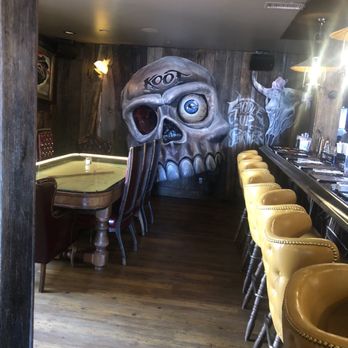 Krazy Kooters - The Koot lol and comfortable seating - Burgers Near Me - San Clemente, California Krazy Kooters - The Koot lol and comfortable seating - Burgers Near Me - San Clemente, California