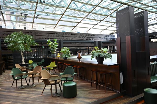Cafe Sydney by null