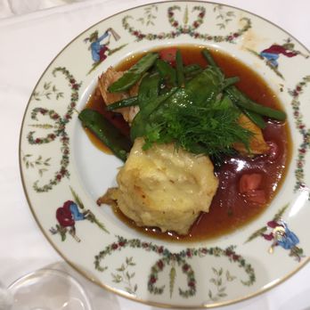 Restaurant de la Tour - Chicken Breast in Orange Sauce - French Near Me - Paris, 75 Restaurant de la Tour - Chicken Breast in Orange Sauce - French Near Me - Paris, 75