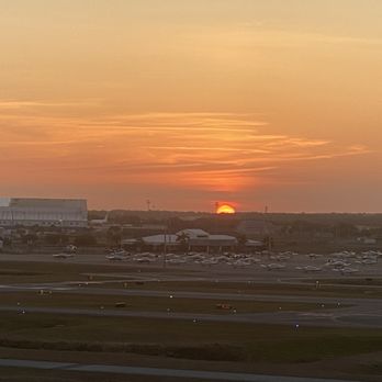 Hyatt Place Melbourne Airport - Sunset view - Hotels Near Me - Melbourne, Florida