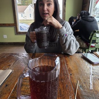 NN Burger - Tappahannock - The pitcher sized drinks were a good idea since the waitress never came back. - Burgers Near Me - Tappahannock, Virginia NN Burger - Tappahannock - The pitcher sized drinks were a good idea since the waitress never came back. - Burgers Near Me - Tappahannock, Virginia