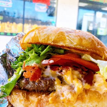 Big Burger Spot - Pimento Bacon Cheeseburger - Burgers Near Me - Greensboro, North Carolina Big Burger Spot - Pimento Bacon Cheeseburger - Burgers Near Me - Greensboro, North Carolina