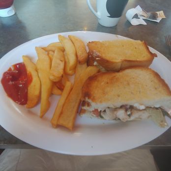 Rutherford's 66 Diner - Delicious Greek Chicken Sandwich &  Panama Burger, loved the steak cut French fries!   Exceptional service! - Diners Near Me - Kingman, Arizona