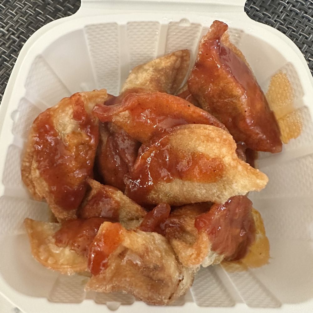 Mandoo with mild sauce Mandoo with mild sauce