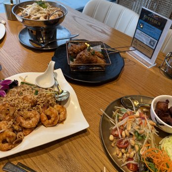Silk n Spice Thai Cuisine - Thai Near Me - Cypress, Texas
