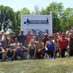Endorphin Crossfit - Group picture of some Endorphin Members after a community event