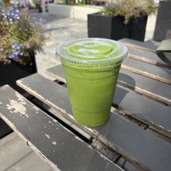 Loveshack Juicery - Greenie smoothie