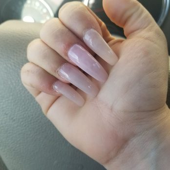 Nail Lounge - They were supposed to fix the middle finger to match the rest. Definetly not a match - Nail Salons Near Me - Irving, Texas Nail Lounge - They were supposed to fix the middle finger to match the rest. Definetly not a match - Nail Salons Near Me - Irving, Texas