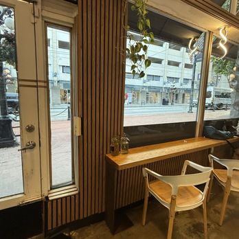 Monaco Cafe - Seating area - Desserts Near Me - Vancouver, British Columbia