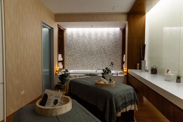 Leaf Spa at AKA Brickell by null