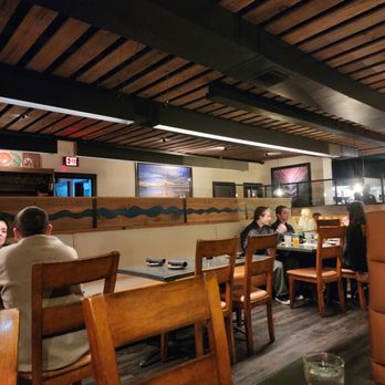 Mahé - Interior - Seafood Near Me - Seal Beach, California