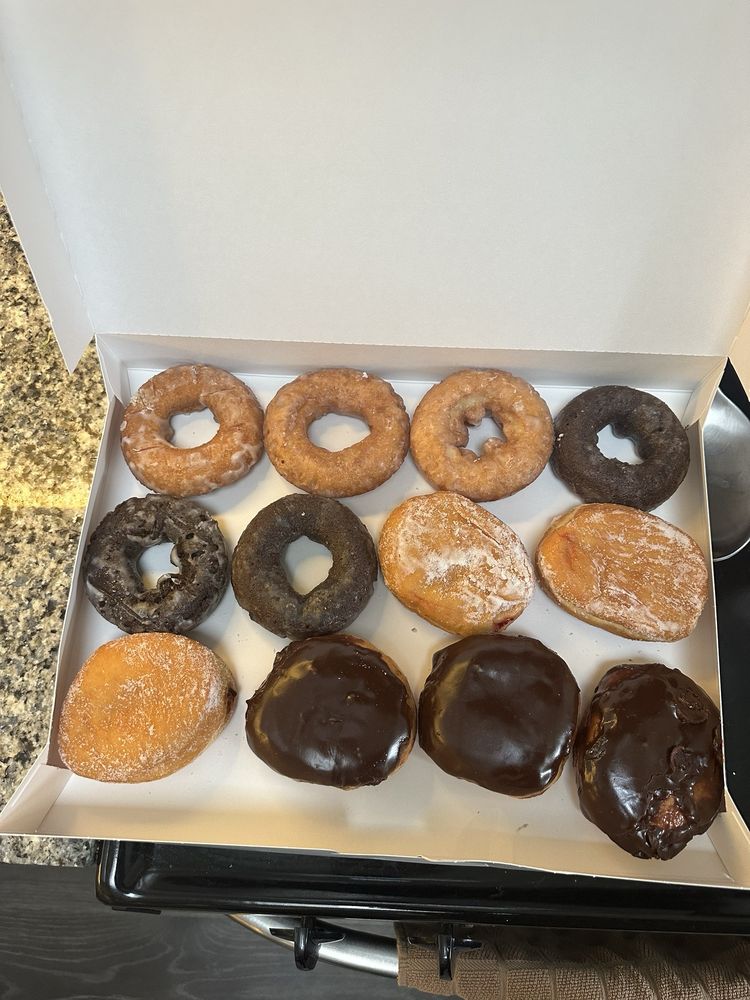 Dunkin' Logo