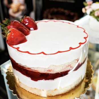 The Evercake - Custom Cakes Near Me