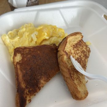Pepes Kitchen - Kids French toast - Breakfast & Brunch Near Me - Rosamond, California