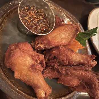 Obao - VIETNAMESE CHICKEN WINGS WITH CRISPY GARLIC. - Vietnamese Near Me - New York, New York Obao - VIETNAMESE CHICKEN WINGS WITH CRISPY GARLIC. - Vietnamese Near Me - New York, New York